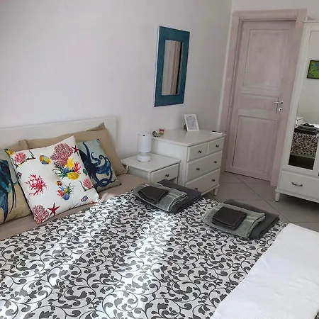 فندق مبيت وإفطار Casa Giada غالّيبولي